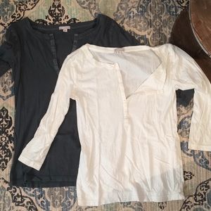 Bundle of 2 Gap XS henleys